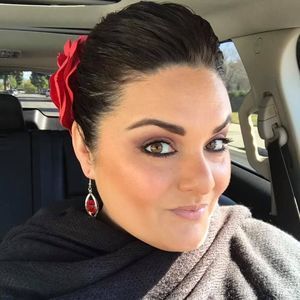 Meet your Posher, Monique